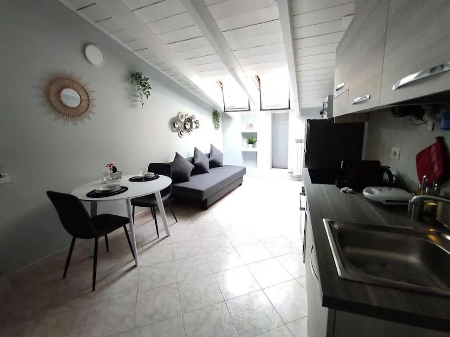 Appartamento Free Parking Tiny House Wifi Netflix 15 Minuti Dal Duomo Milano Italia