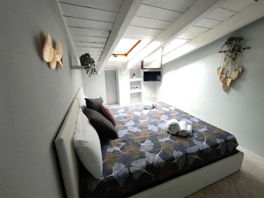 Appartamento Free Parking Tiny House Wifi Netflix 15 Minuti Dal Duomo Milano Italia