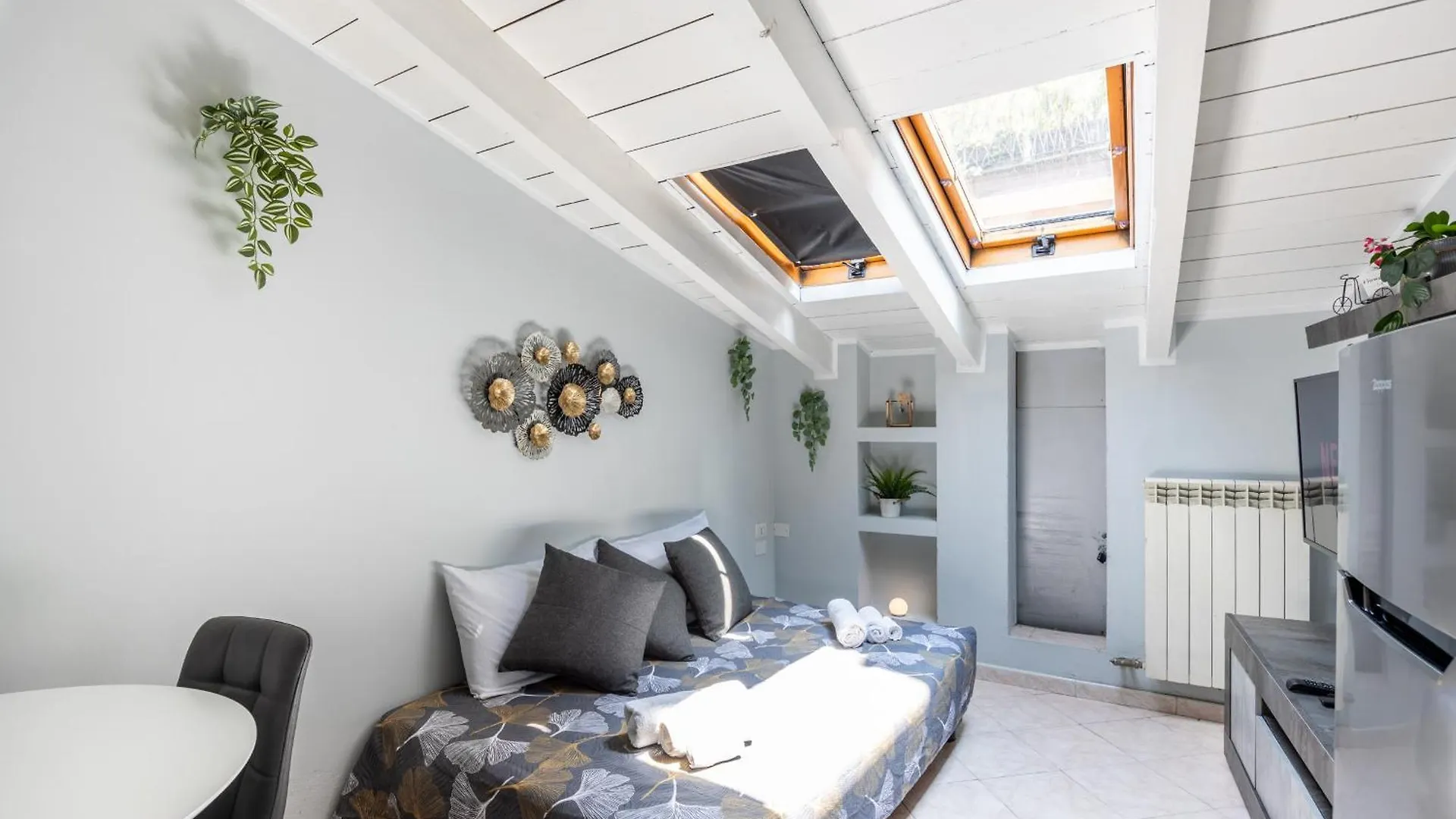 Appartamento Free Parking Tiny House Wifi Netflix 15 Minuti Dal Duomo Milano 0*,